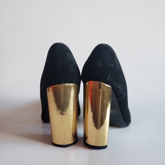 Gold heel pumps - Picture 3 of 5
